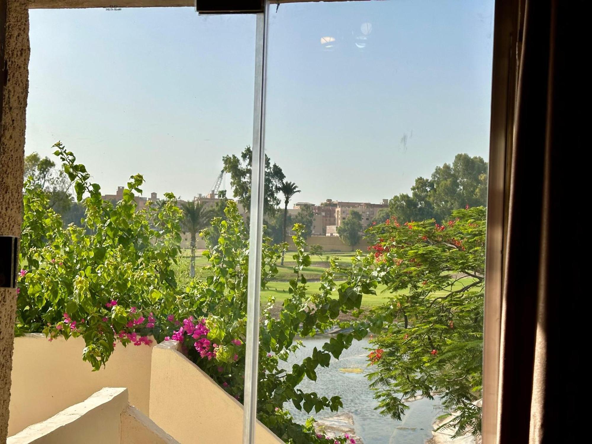 Golf Pyramids View Hotel Kafret el-Gabal Exterior foto