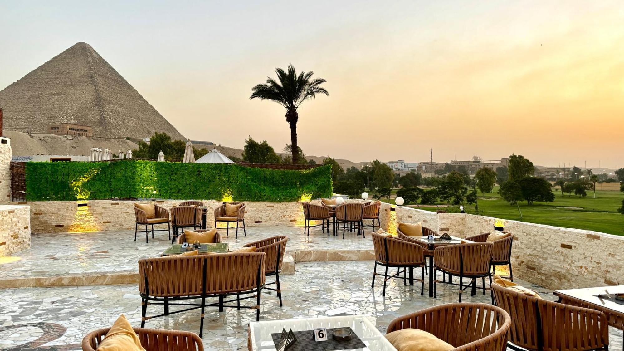 Golf Pyramids View Hotel Kafret el-Gabal Exterior foto