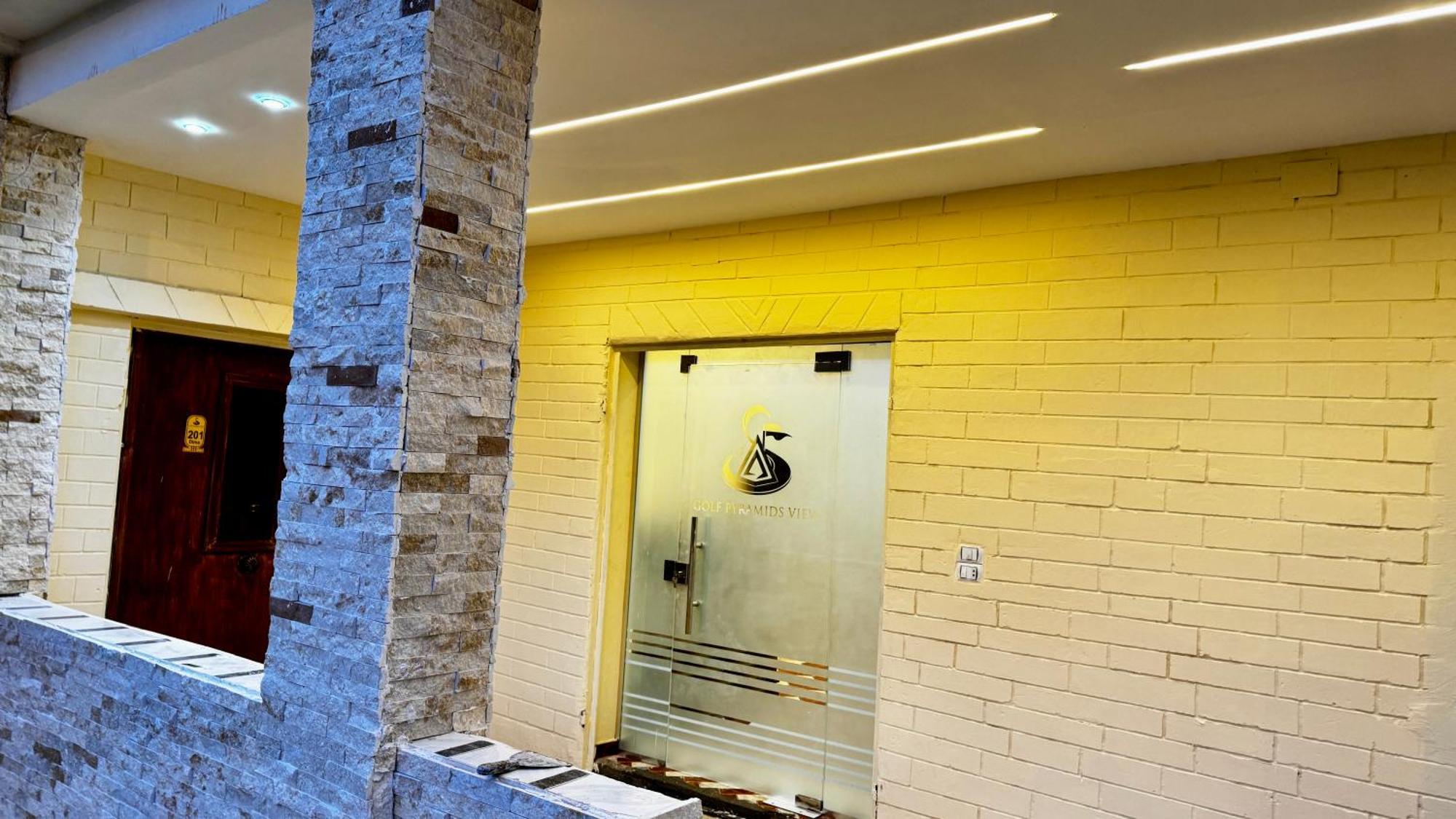 Golf Pyramids View Hotel Kafret el-Gabal Exterior foto